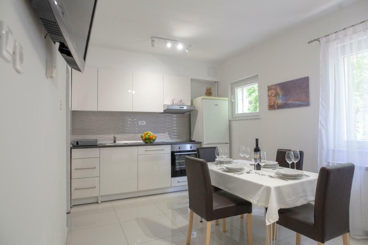 Family Silver Apartment Sibenik Exterior photo